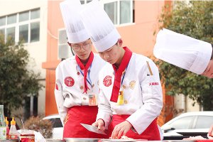 �����ϸ��п���ѧ��ʦ������