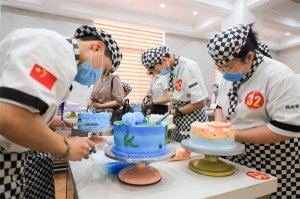 ѧ������ôѡѧУ��