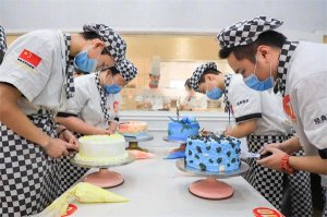 �����ʺ�ѧ��������