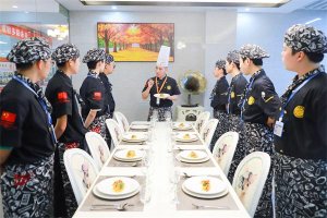 ���ͳ�ʦ������߹��ʣ�