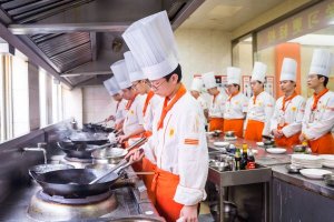 ѧ��ʦ�ĸ�ѧУ��